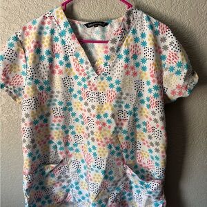 Colorful Floral size M Scrub Top EUC workwear nurse medical